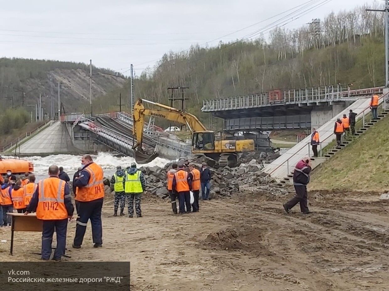 Мурманск обрушился мост железнодорожные