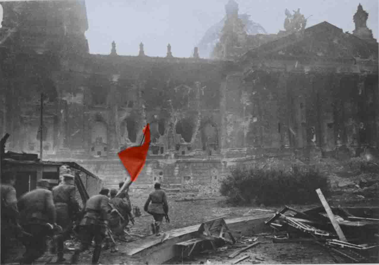 16 мая 1945 года. Штурм Берлина 1945 Рейхстаг. Штурм Рейхстага 1945 Знамя Победы. Штурм Рейхстага 28 апреля 1945.